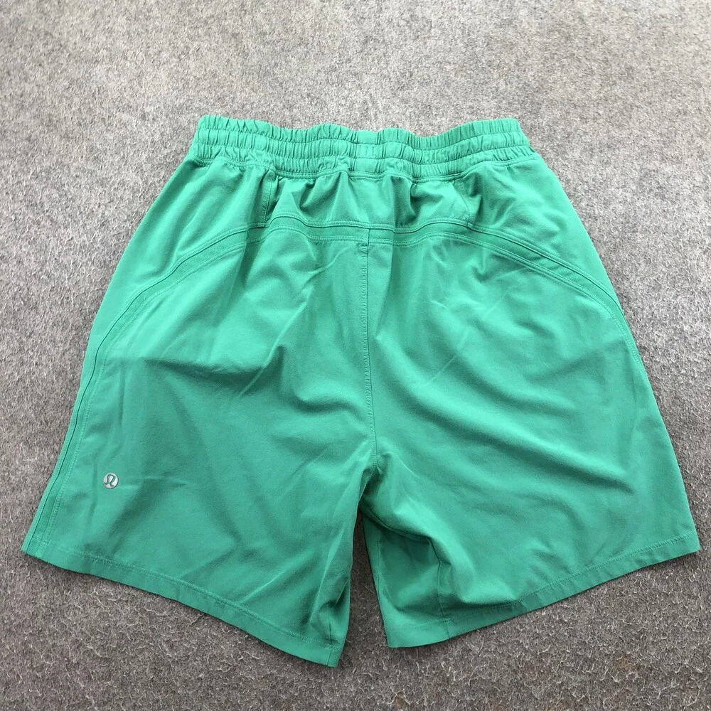 Lululemon Shorts Mens Small Green Microfiber 9 Inch Running Gym Pockets